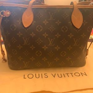 Louis Vuitton PM Neverfull
